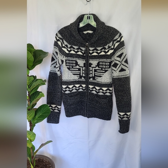 Knit  Sweater - size S - Bluenotes 🦅 - Picture 1 of 8